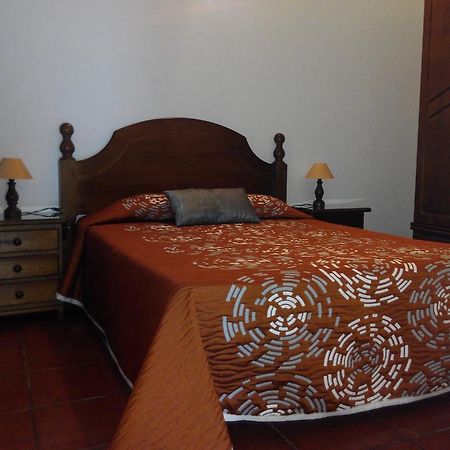 Apartamentos Viviendas Vacacionales Pozo De La Salud Sabinosa Chambre photo